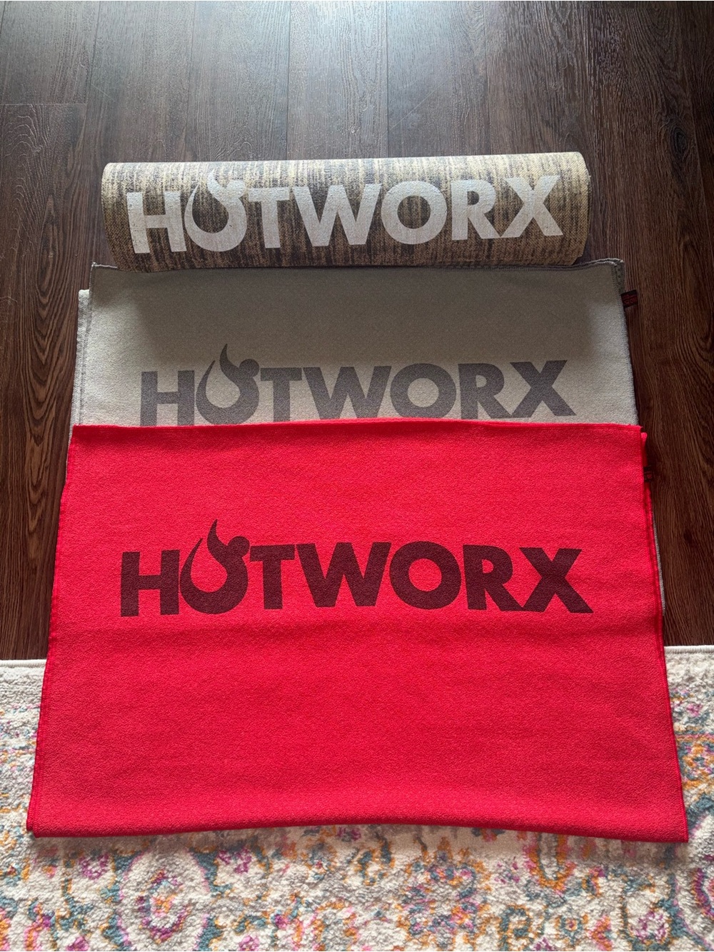 HOTWORX Mat and 2 Towel Set